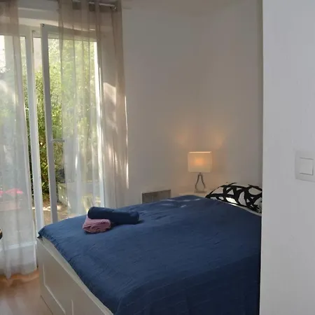 Apartment Spacious Flat Garden&parking 5min Basel Tram Bus Airport Saint-Louis (Haut-Rhin)