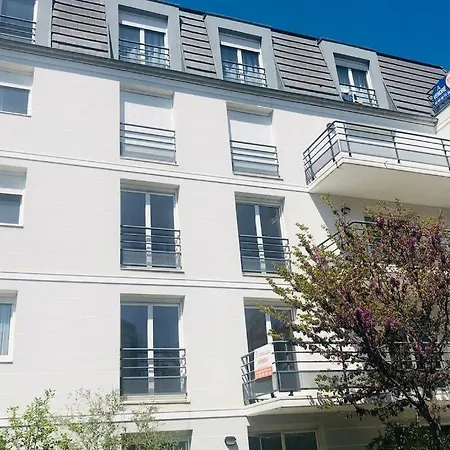Spacious Flat Garden&parking 5min Basel Tram Bus Airport Saint-Louis (Haut-Rhin)