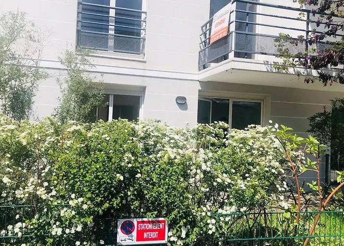 Spacious Flat Garden&parking 5min Basel Tram Bus Airport Apartamento Saint-Louis (Haut-Rhin)